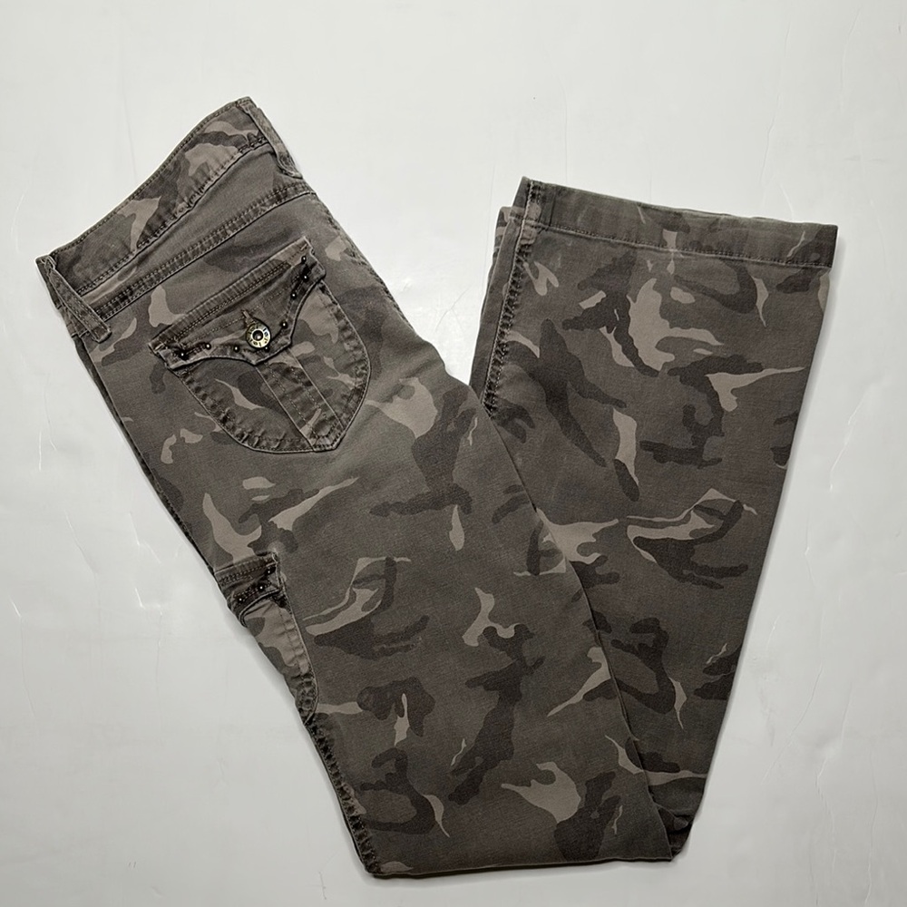Vintage Low Rise Camouflage Jeans